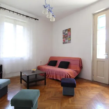 Classic Near Center And Bacvice * Split